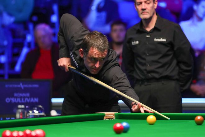 四溢的中超 四溢的中超